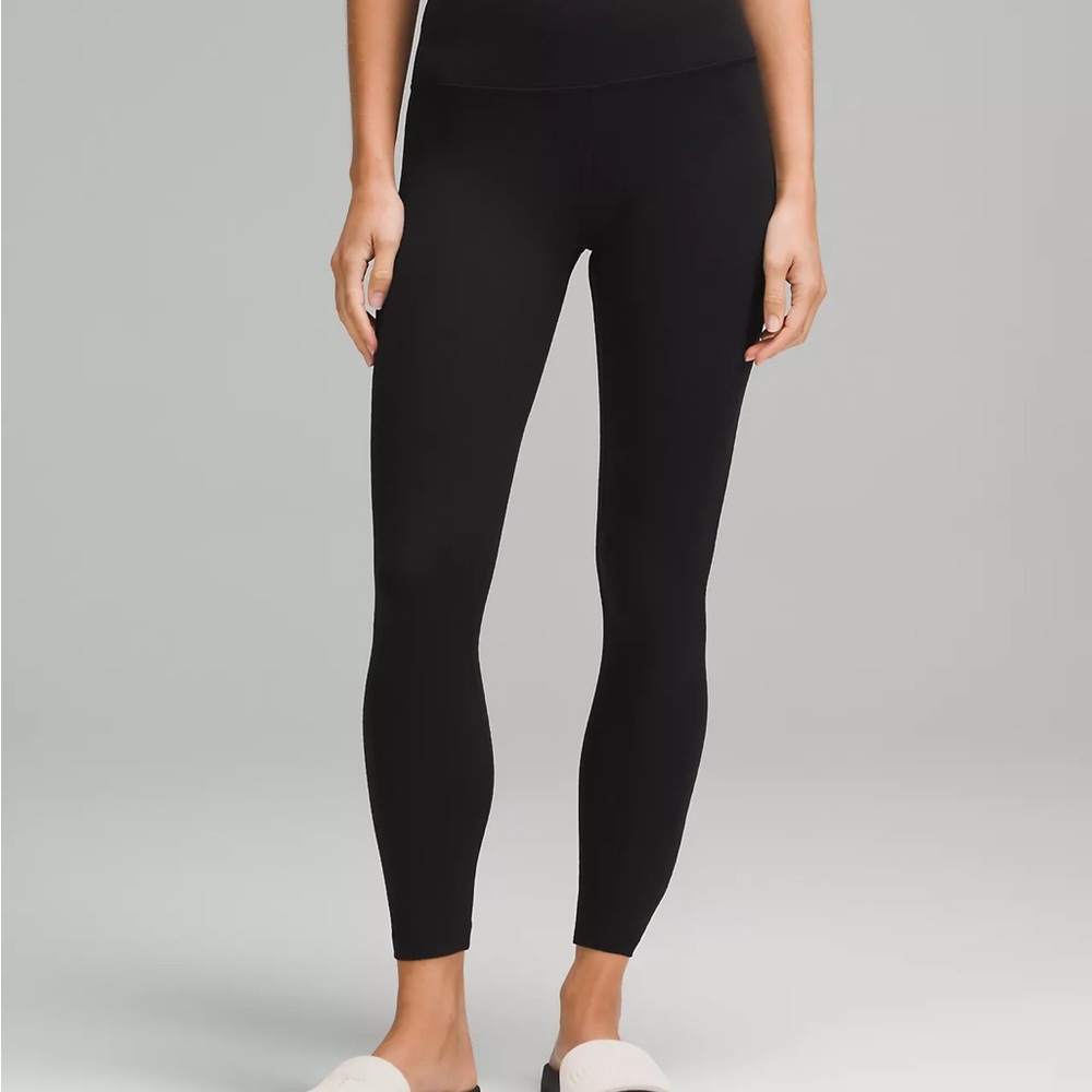 lululemon athletica Diamond Black Leggings 28” Size 2
